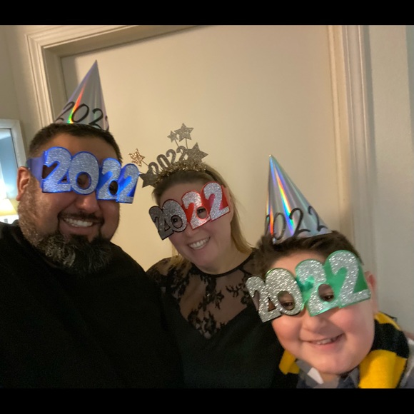 👋🏻 Hello & Happy New Year 2️⃣0️⃣2️⃣2️⃣🥳 from Virginia! - Picture 4 of 5